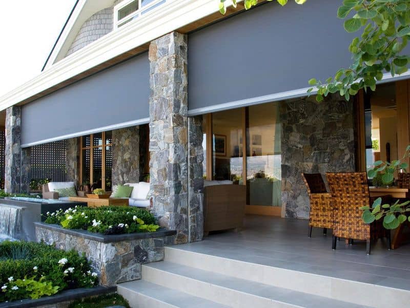 Commercial Awnings: Enhance Your Business Curb Appeal and Weather Protection