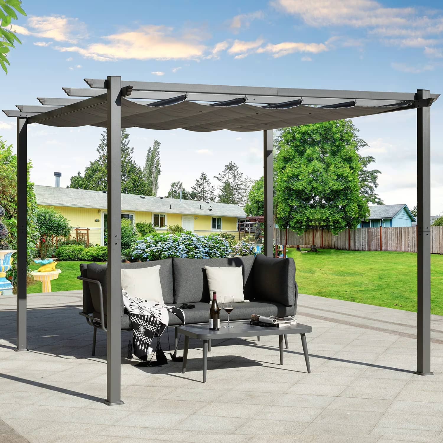 Retractable awning 4